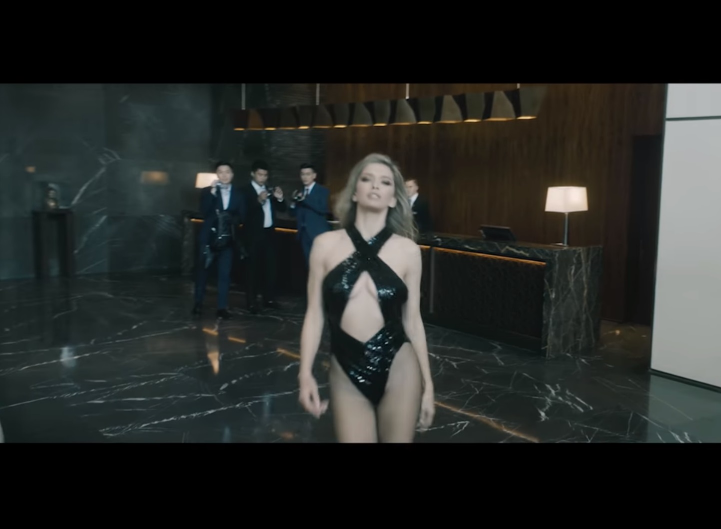 Нудна, як варений буряк: українську співачку рознесли в Росії