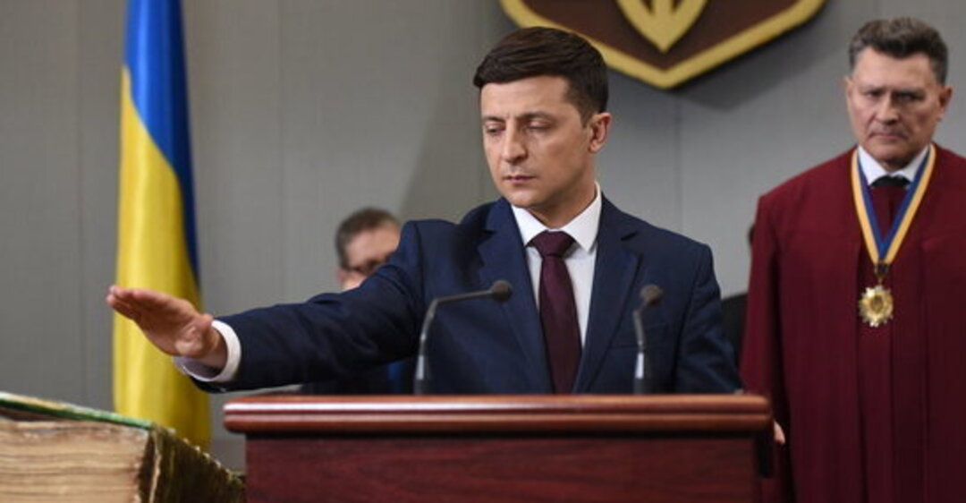 Зеленський до і після виборів: як змінювався президент (фото)