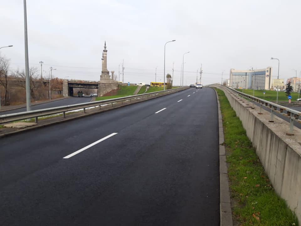 У Києві відкрили розв'язку, яку ремонтували майже 12 років