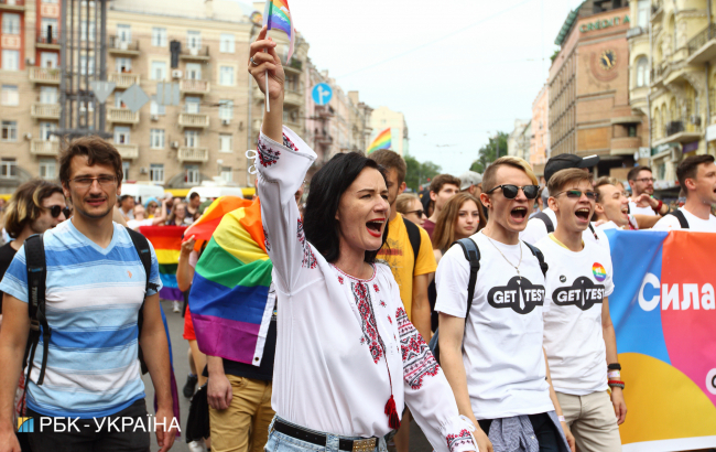 "Наша традиция – это свобода": как в Киеве прошел Марш равенства (фоторепортаж)