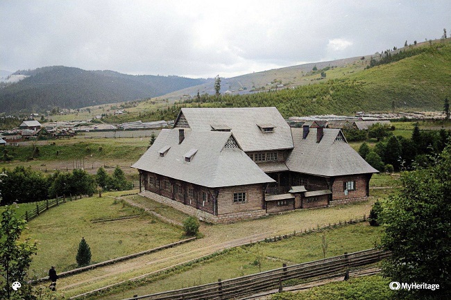 Где и как отдыхали украинцы 100 лет назад: уникальные цветные фото