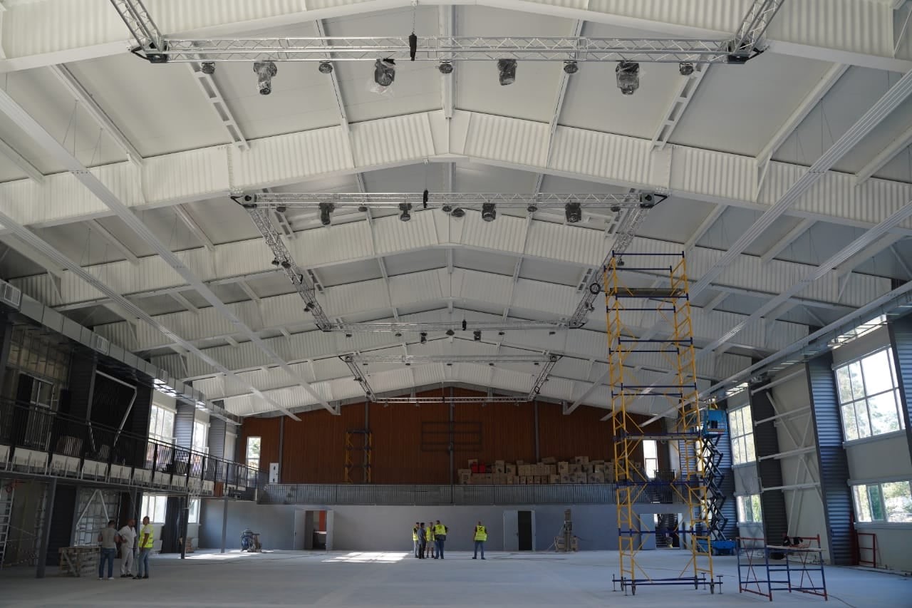 У Бучі під Києвом до Дня незалежності будують &quot;Академію спорту&quot;