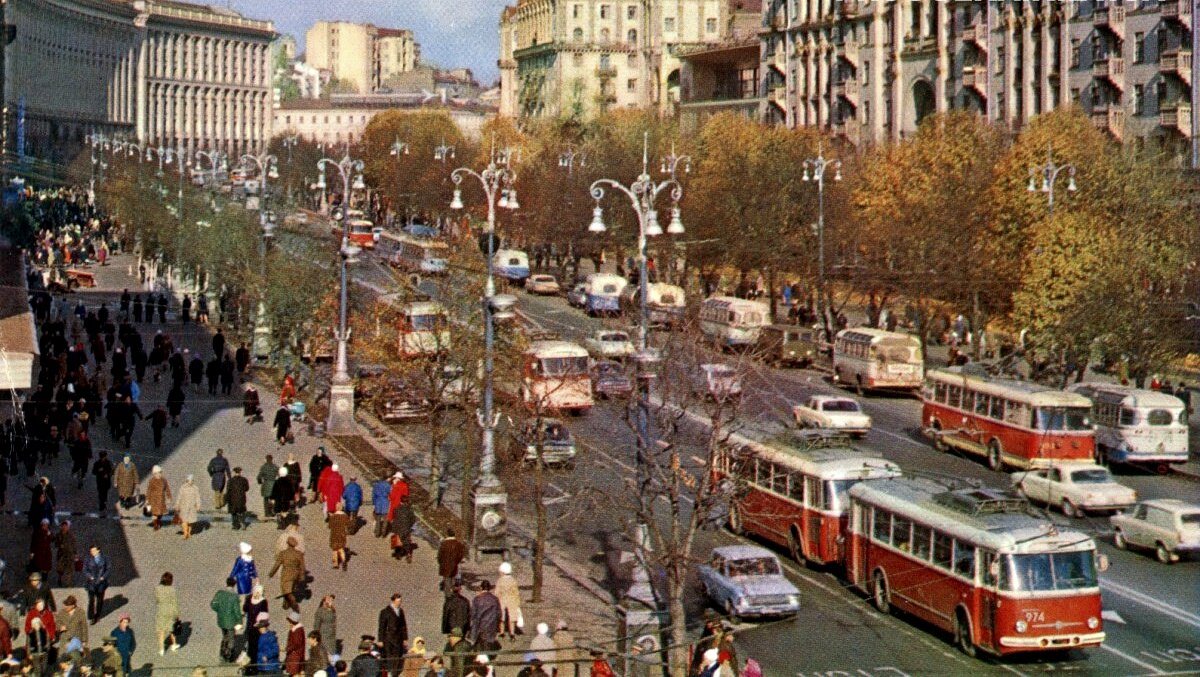 Как выглядела улица Крещатик 50 лет назад: уникальные, раритетные фото