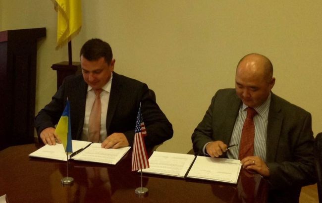 НАБ і ФБР будуть співпрацювати в розслідуванні корупційних справ