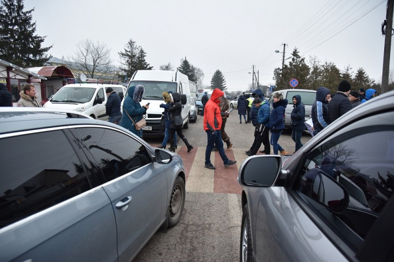 В двух областях протестующие перекрыли дороги на въезд в Польшу