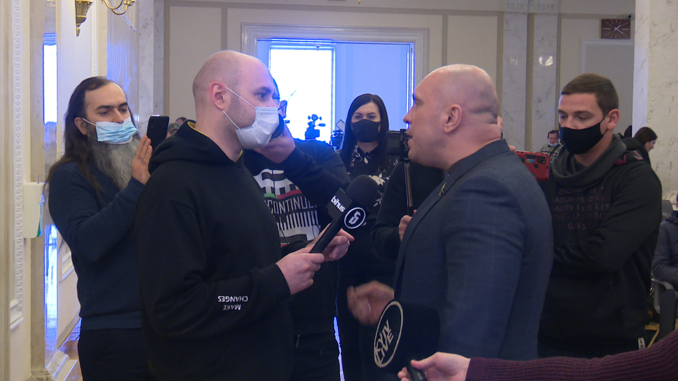 Илья Кива грубо обматерил журналиста в Раде: это треш (видео)