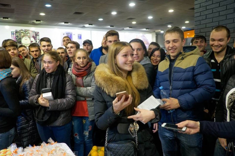 Продажи iPhone 7 официально стартовали в Украине