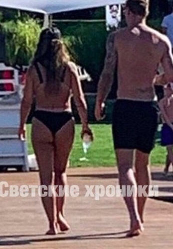 Вигнав дружину і сина з дому: Седокова увела з родини 27-річного спортсмена