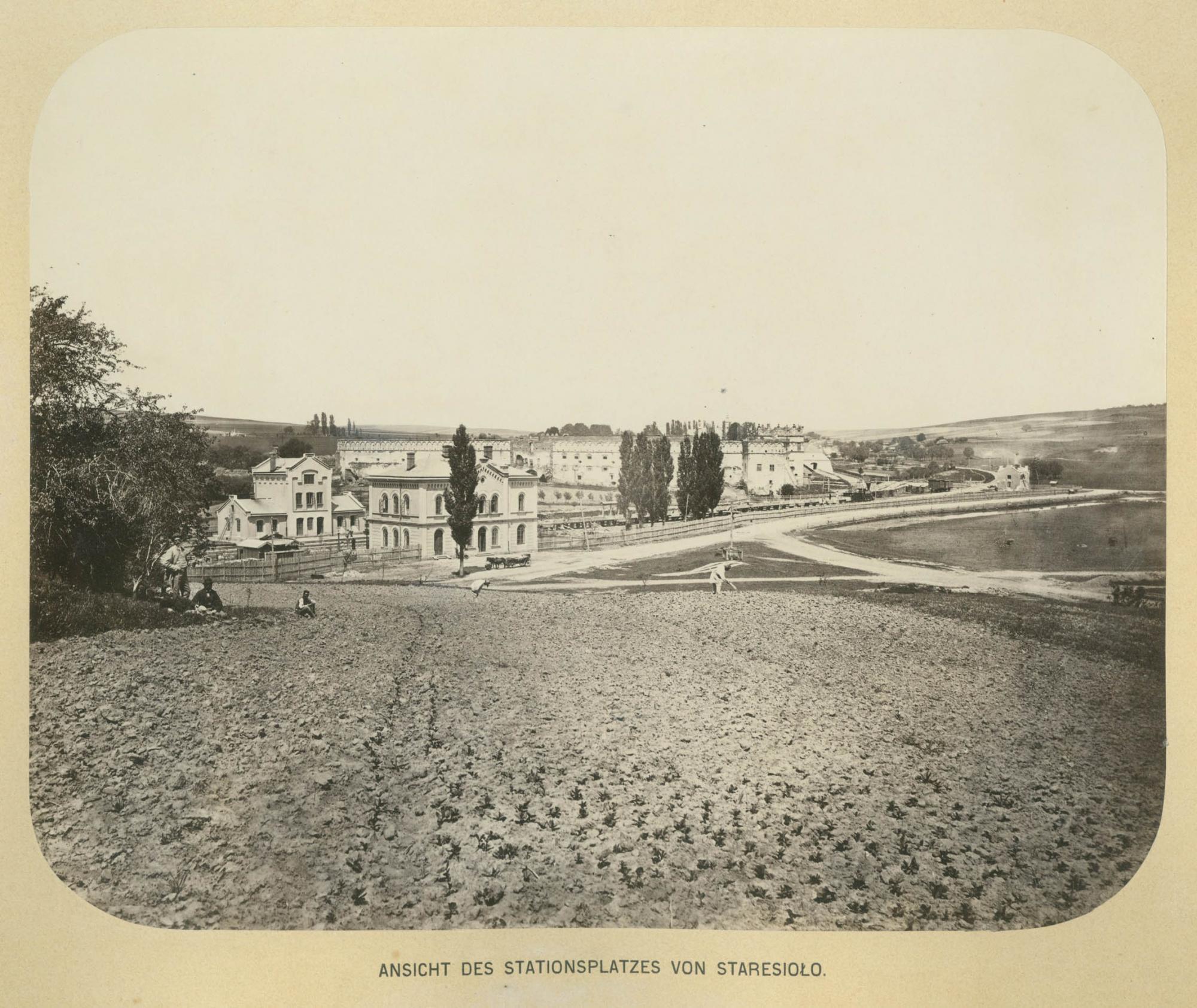 Как выглядела украинская железная дорога 150 лет назад: уникальные фото