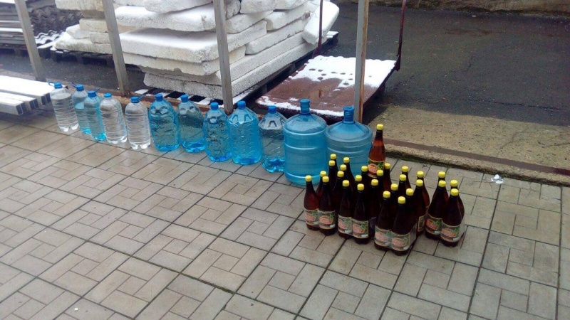 Під Маріуполем виявили цех з виготовлення контрафактного алкоголю