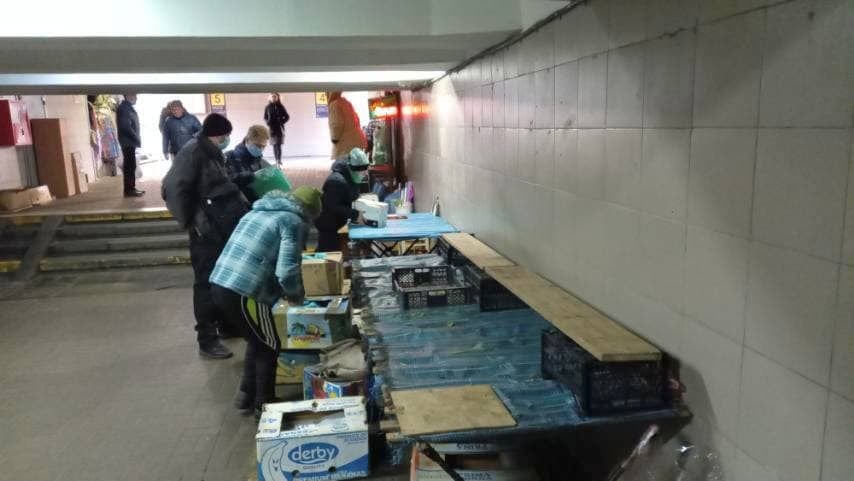 У Києві почали активно боротися з торгашами в переходах: з'явилися фото