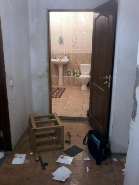 У Харкові чоловік з сокирою взяв в заручники батьків