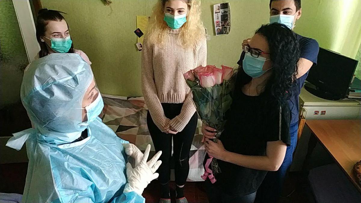 В Новых Санжарах отметили праздник: Скалецкая поразила своим внешним видом