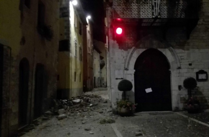 Землетрус в Італії: фото та відео