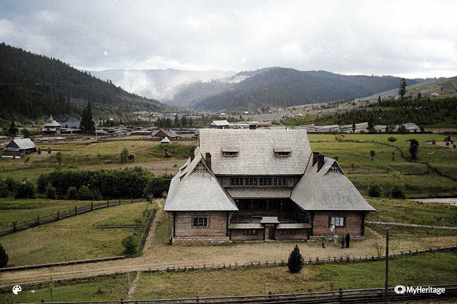 Где и как отдыхали украинцы 100 лет назад: уникальные цветные фото