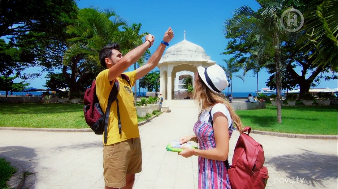 Украинец на Занзибаре рвал доллары на глазах у местных жителей: "придурки какие-то"