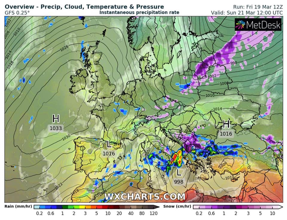 В Україну повертається похолодання і мокрий сніг: синоптики назвали дату