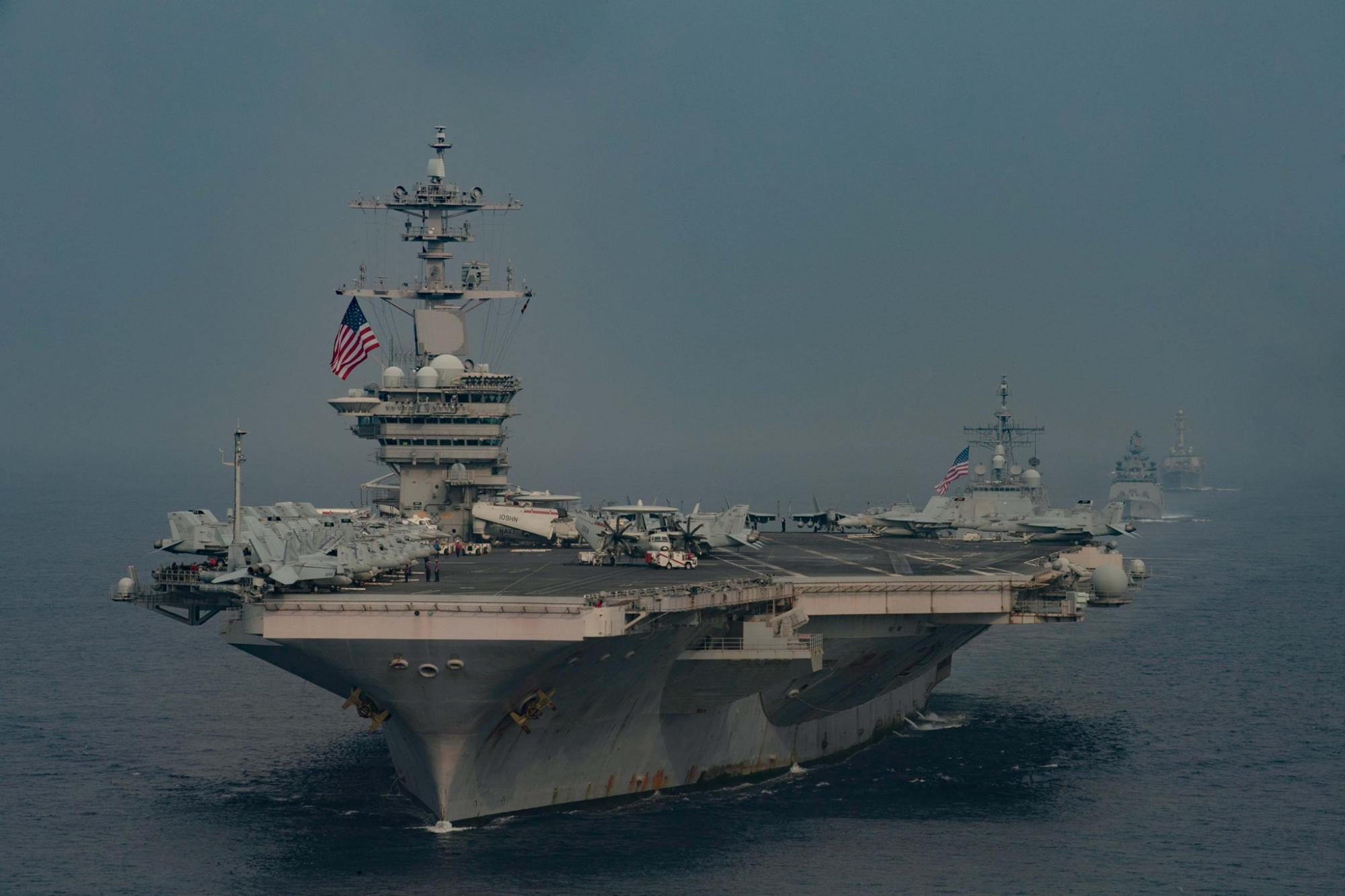 Вооруженные до зубов корабли НАТО войдут в Черное море: вот фото этих эсминцев