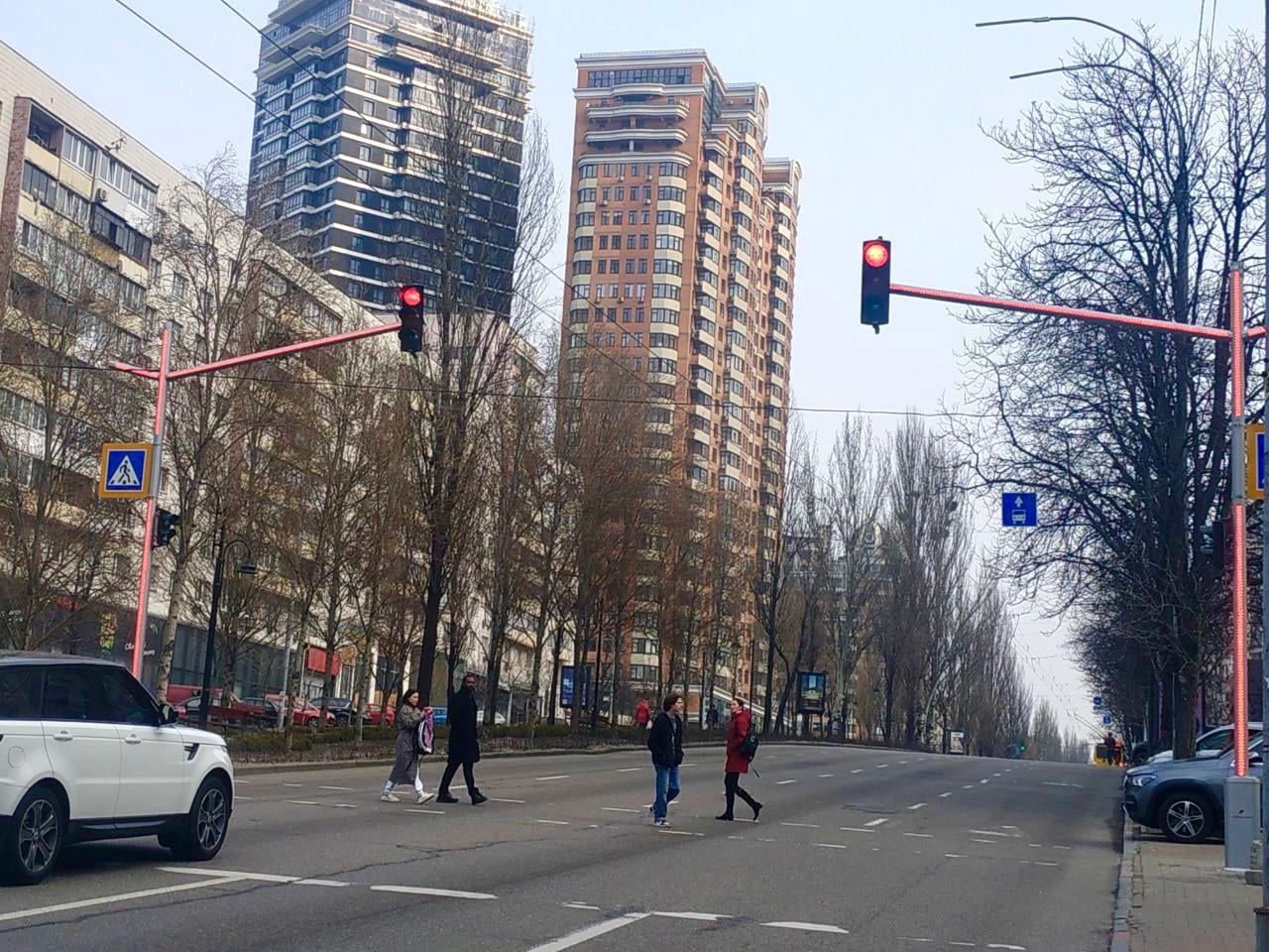 В центре Киева появился необычный светофор: чем он интересен