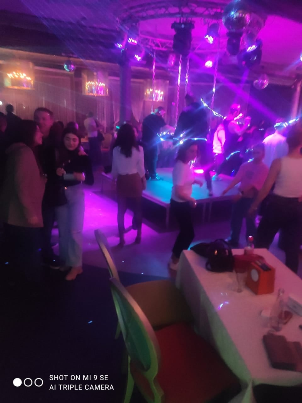 У Дніпрі нічний клуб Краснова спіймали на порушенні карантину