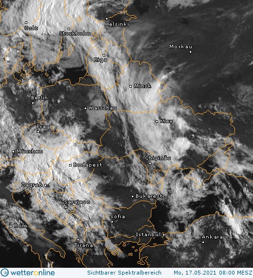 Україну накриває циклоном зі зливами, градом і шквалами: де зіпсується погода