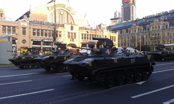 парад в Киеве