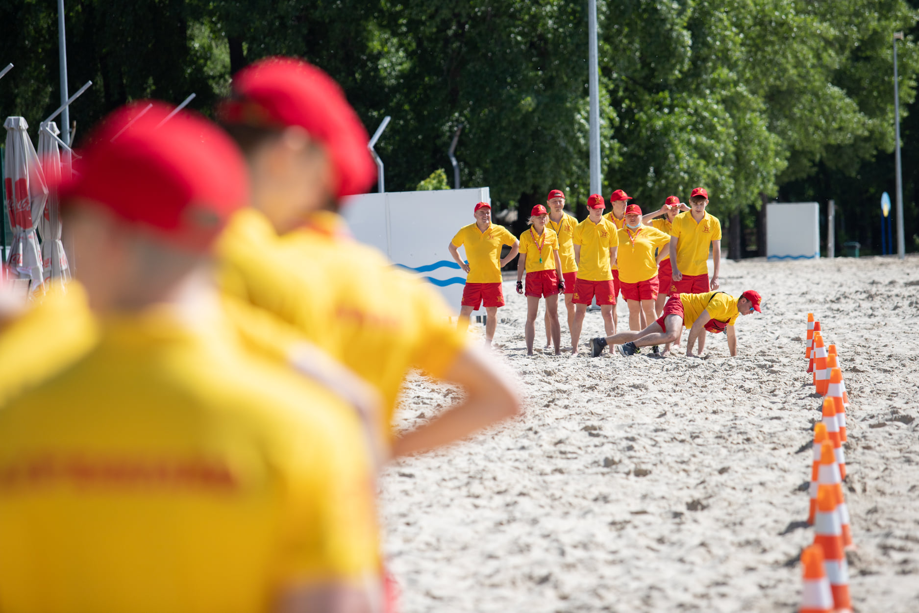 Ось так виглядають лайфгарди в Києві: крутіші, ніж рятувальники Малібу!