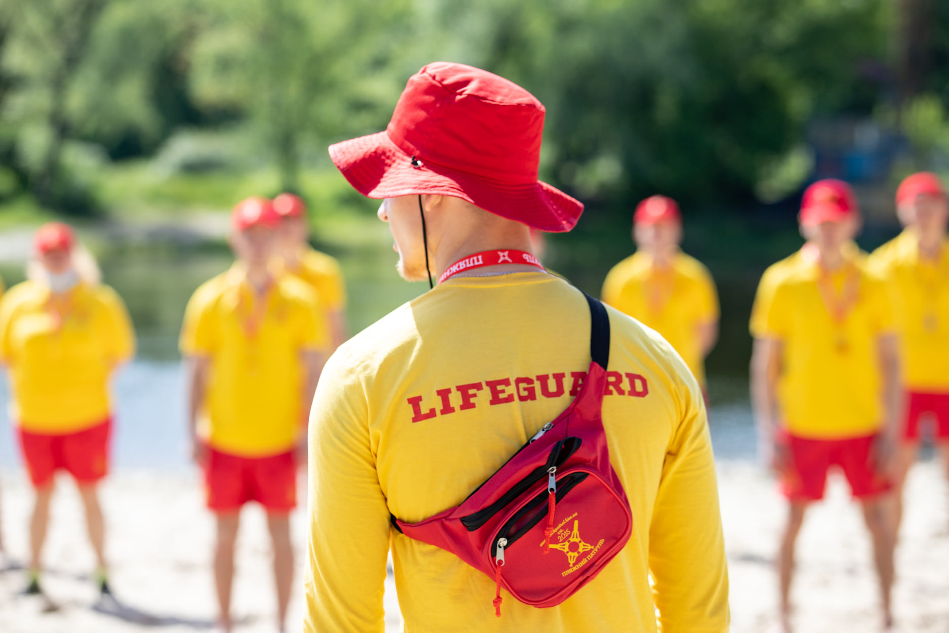 Ось так виглядають лайфгарди в Києві: крутіші, ніж рятувальники Малібу!