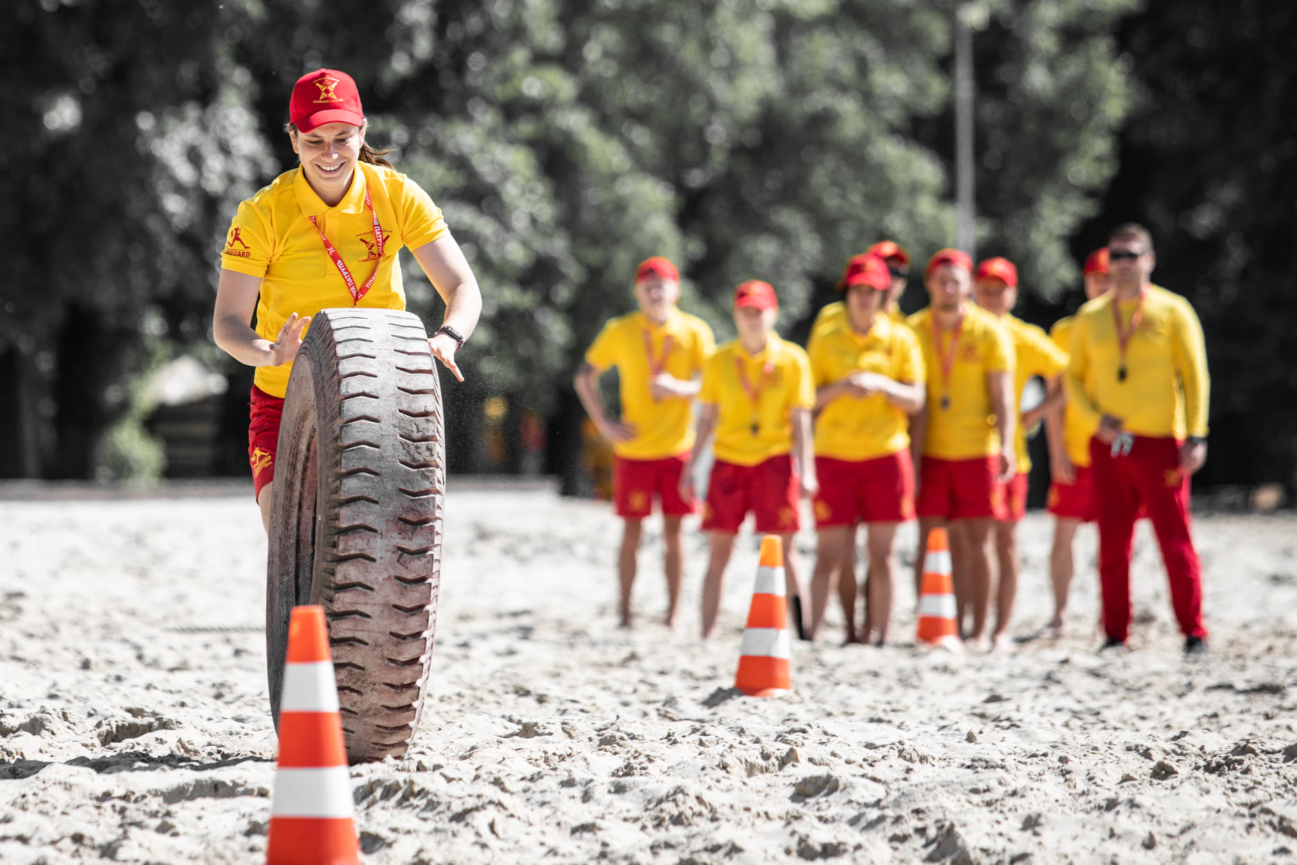 Ось так виглядають лайфгарди в Києві: крутіші, ніж рятувальники Малібу!