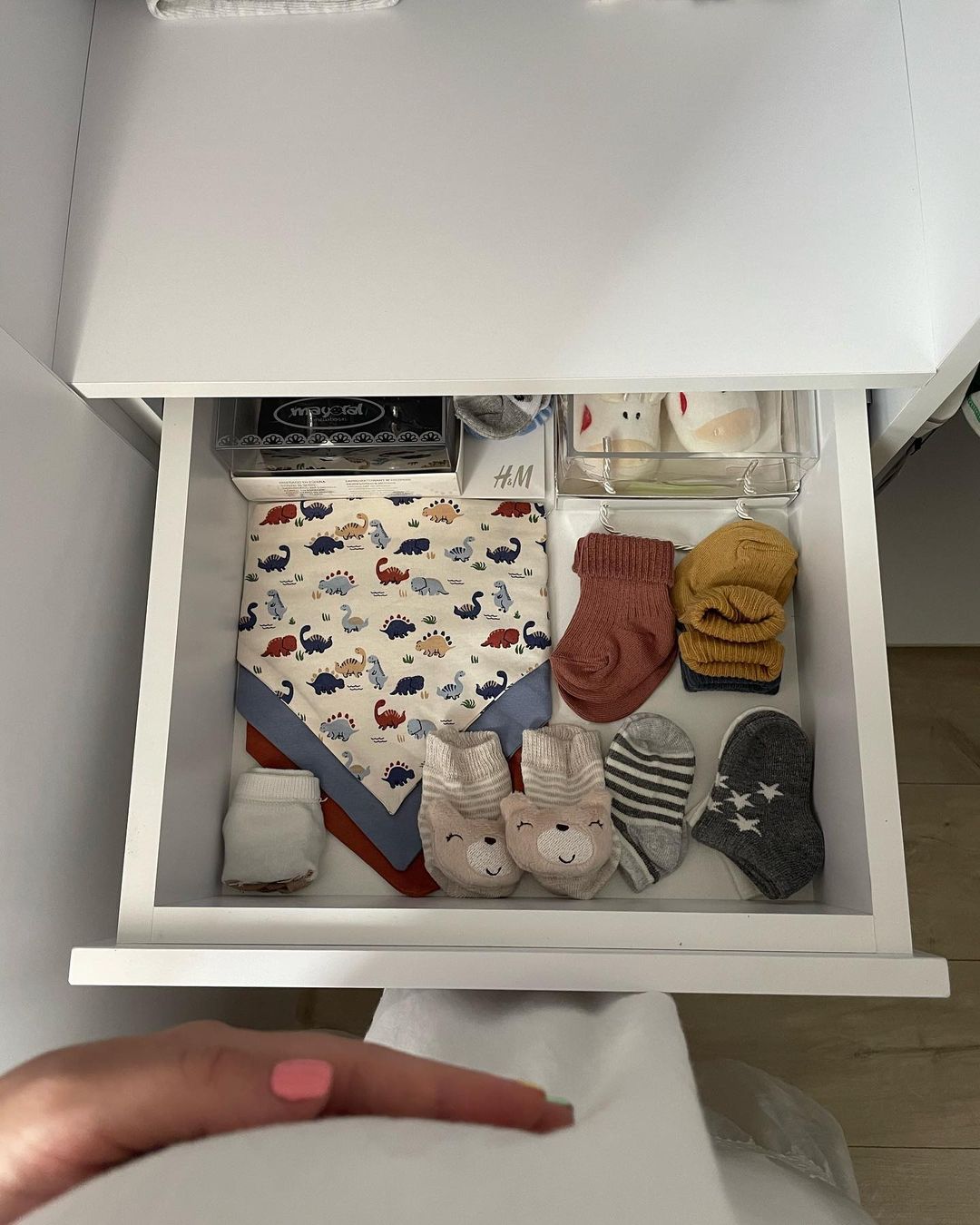 Беременная жена Виктора Павлика показала, какую детскую подготовила для сына (фото)