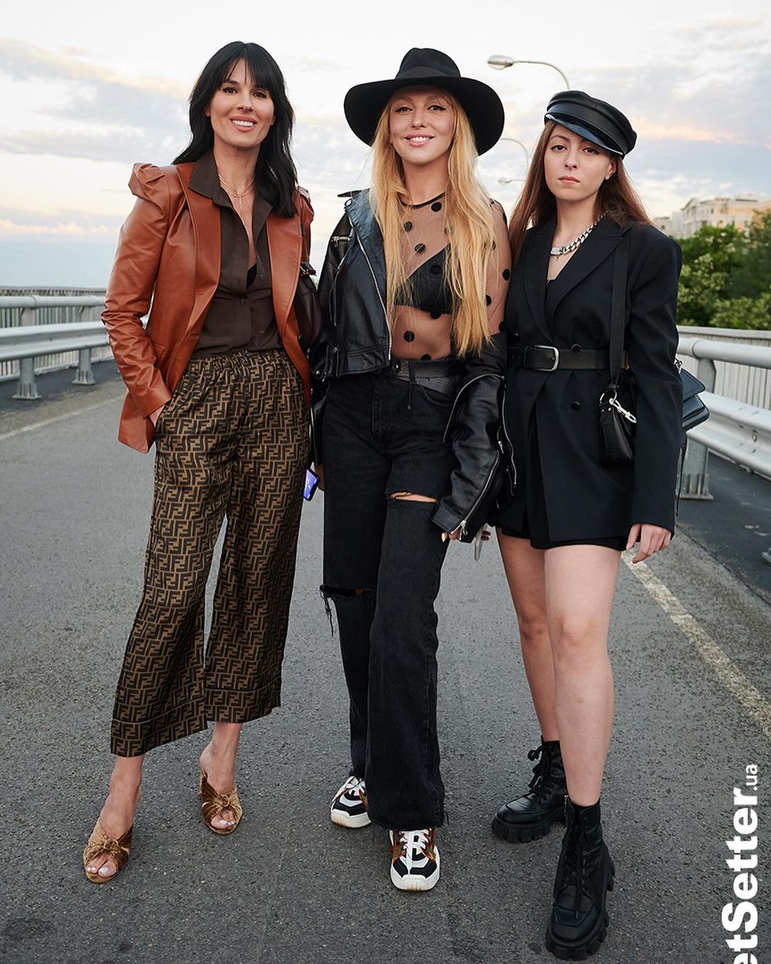 Одне обличчя: дочка Олі Полякової підкорила мережу стильним фото із зірковою мамою