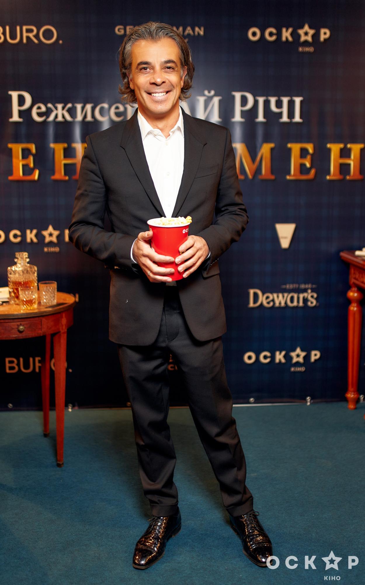 Санта Дімопулос, Лілія Пустовіт, Ілля Чичкан та інші зіркові гості на прем'єрі "Джентльмени" Гая Річі