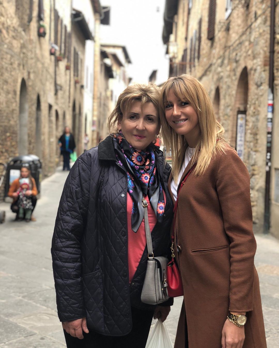 Леся Никитюк с мамой 