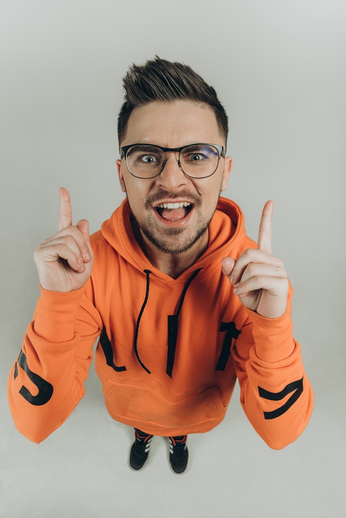 Шоумен і співак JULIK про перший альбом, Dzidzio і активність в Instagram