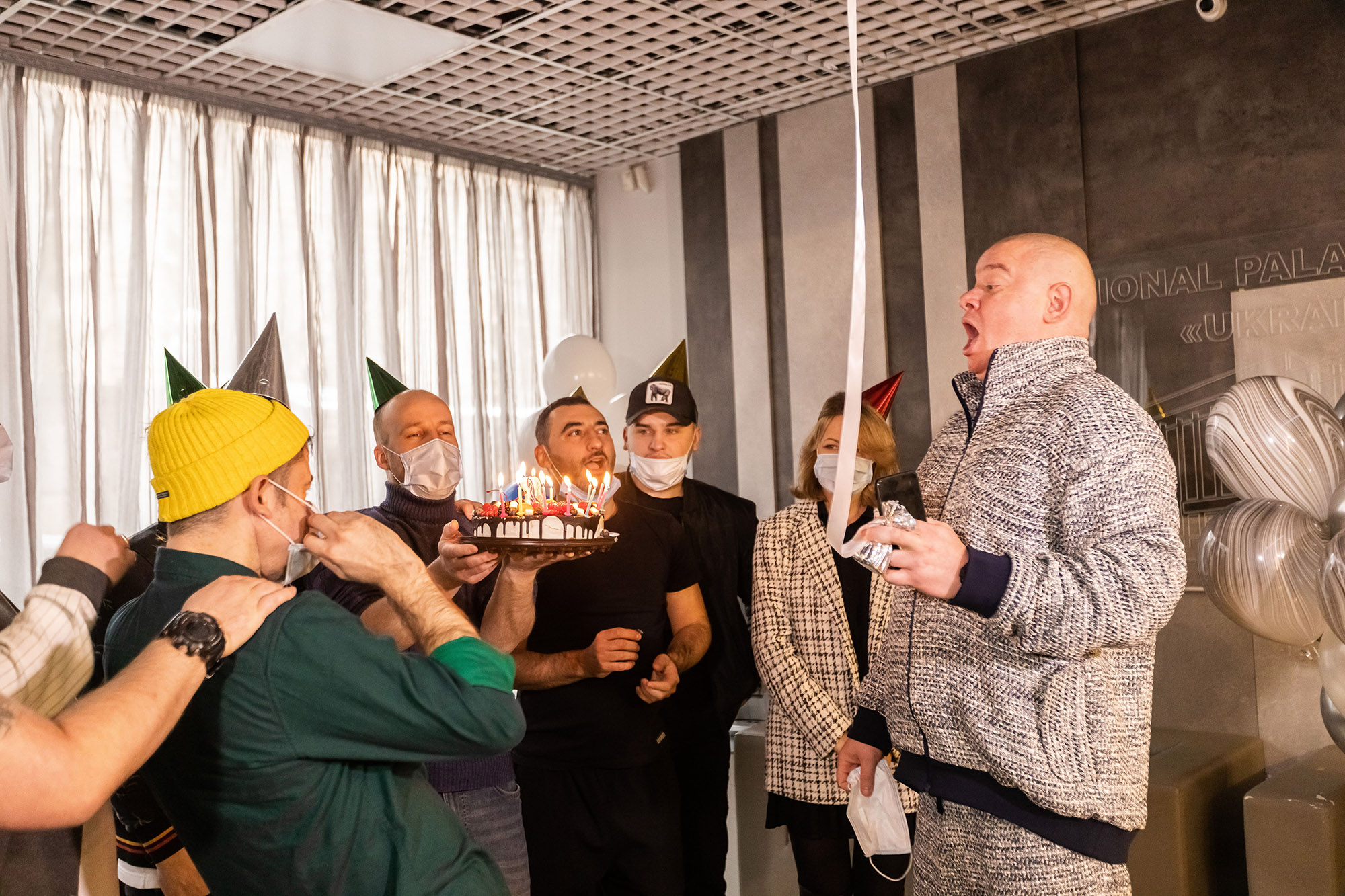 "Квартал 95" показал "неожиданные" фото Кошевого с шарами