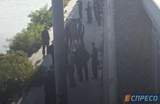 В Киеве замглавы АП Таранов разбился на водном мотоцикле