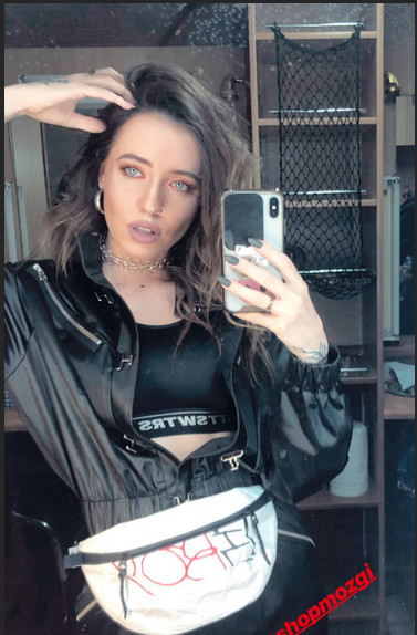 Вітряний настрій: Надя Дорофєєва зачарувала образом від українського бренду