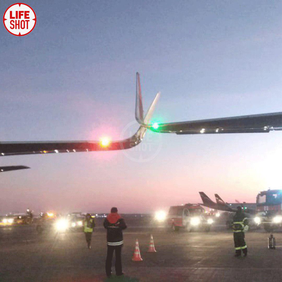 В России столкнулись два самолета с пассажирами на борту: фото с места ЧП