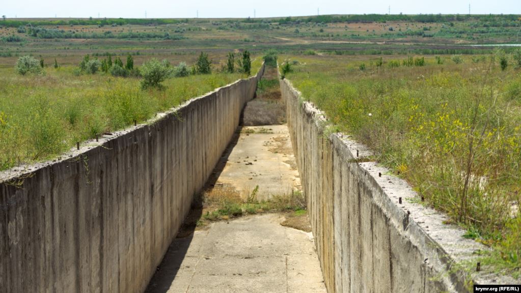 Колись була вода: з'явилися моторошні фото екологічної катастрофи в Криму