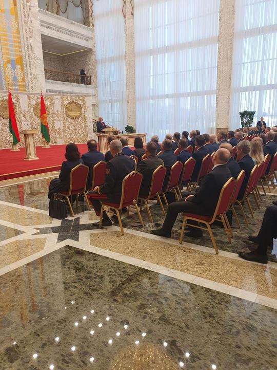 Инаугурация Лукашенко: Минск перекрыт, людей свезли к Дворцу Независимости