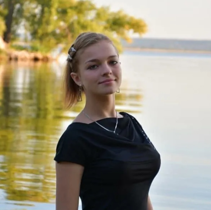 Під Дніпром в аварії загинула 20-річна дівчина: її чоловік і дитина в реанімації