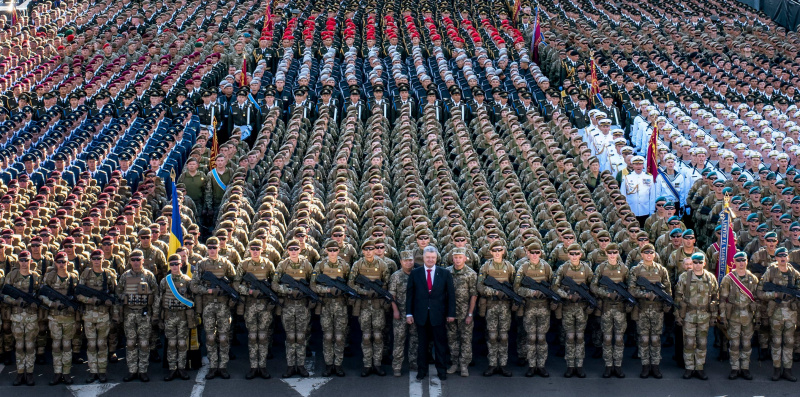 Порошенко взяв участь у генеральній репетиції параду