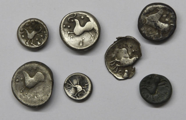 Біля Закарпаття знайшли кельтську фігурку з золотими очима: фото унікального артефакту