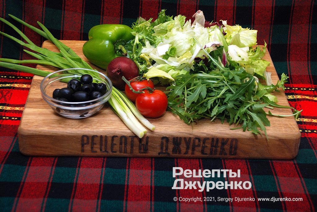 Кулинар дал рецепт вкуснейшего итальянского салата: на готовку всего несколько минут!