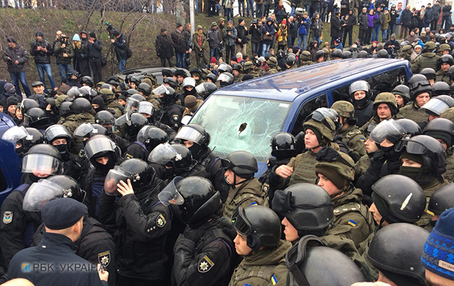 Затримання Саакашвілі: в ході сутичок постраждали правоохоронці