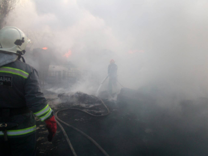 В Черкассах возник масштабный пожар