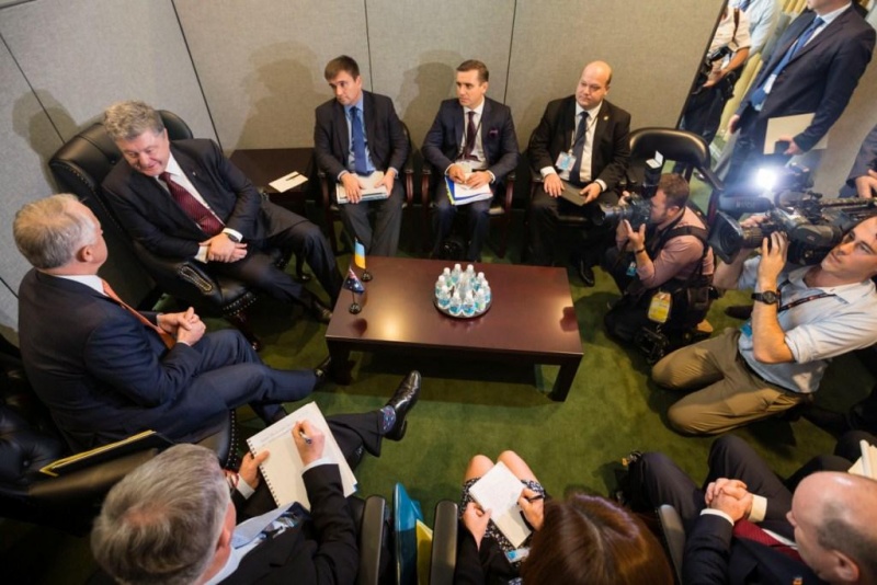 Порошенко встретился с Тернбуллом на Генассамблее ООН в Нью-Йорке 2