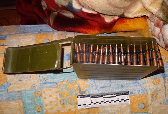 Нацполиция обнаружила пулемет и наркотики в столичной квартире