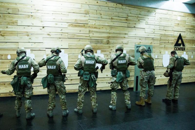 Сотрудники ФБР провели тренинг для спецназа НАБУ и Нацполиции
