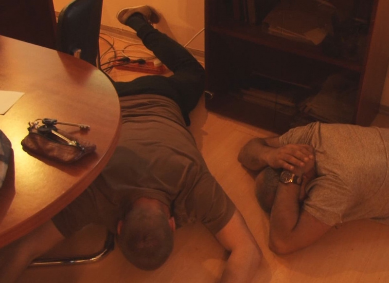 В полиции сообщили, кто ворвался с оружием на предприятие в Одессе